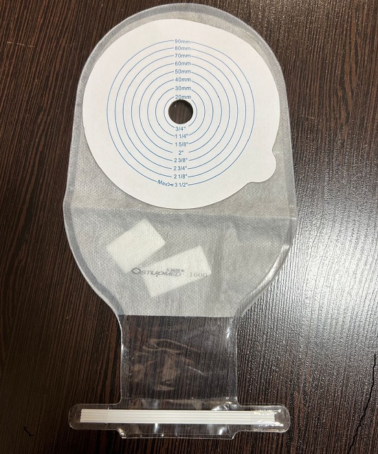 کیسه کلستومی یک تکه مدل  Integrated  شفاف با فیلتر کد 1600 Ostupmed