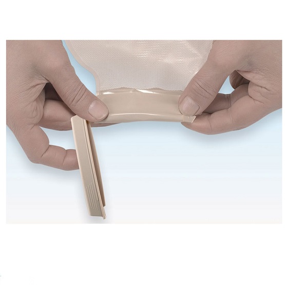 گیره سفت (چندبارمصرف) کوچک B.BRAUN بی بران  کد F00727A